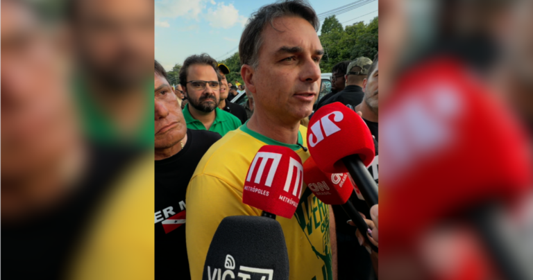STF realiza sessão extraordinária para discutir mensagens entre Moraes e banqueiro