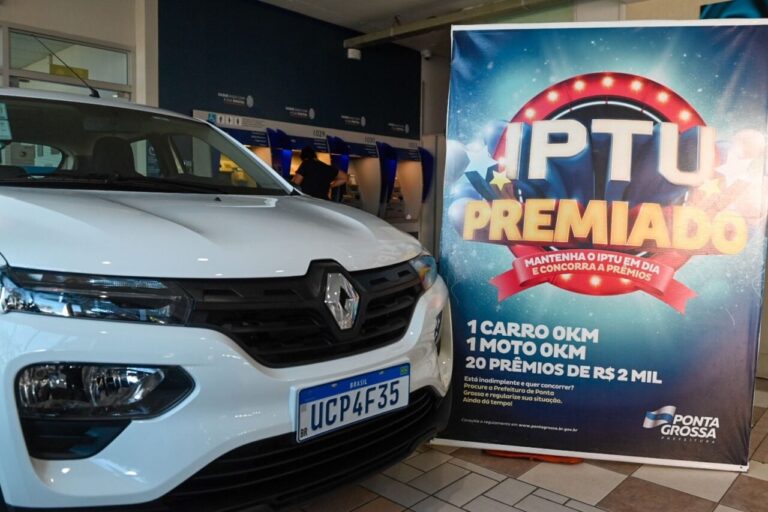 Prefeitura de Ponta Grossa expõe carros que serão sorteados em dezembro
