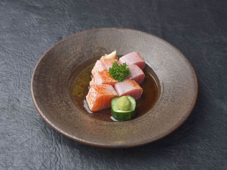 Fun'iki Sushi Rooftop amplia cardápio com quatro novos pratos em Curitiba