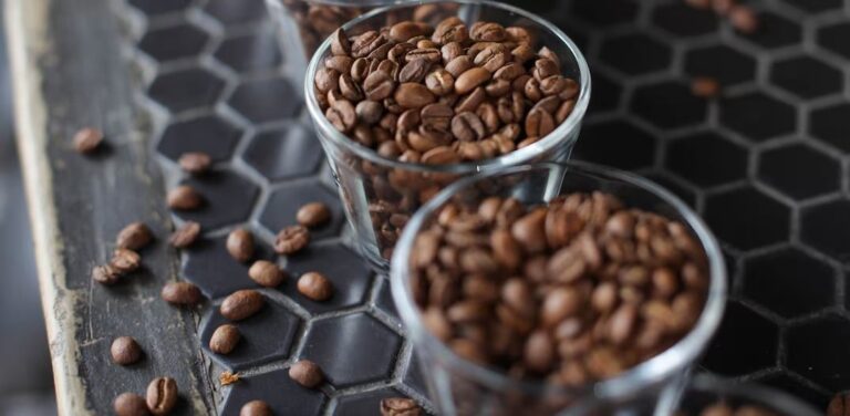 Café fecha com alta de mais de 1% em Nova York após queda forte