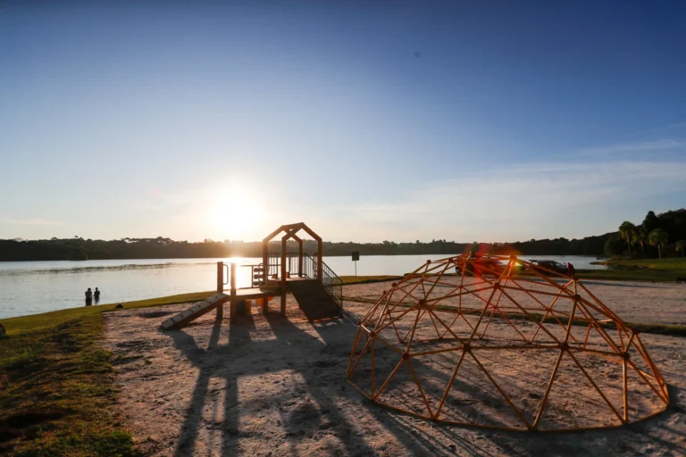 Paraná registra recorde de temperatura com onda de calor até quarta