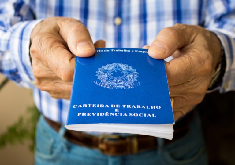 IBGE registra desemprego de 5,3% no Brasil até agosto