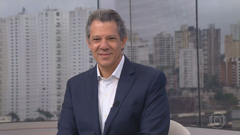 Haddad nega contato com banqueiro do escândalo Master em entrevista