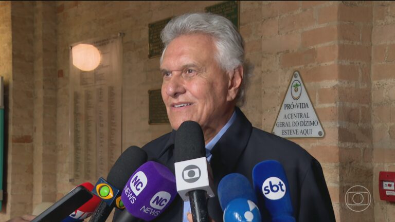 Caiado defende renúncia de Alexandre de Moraes do STF