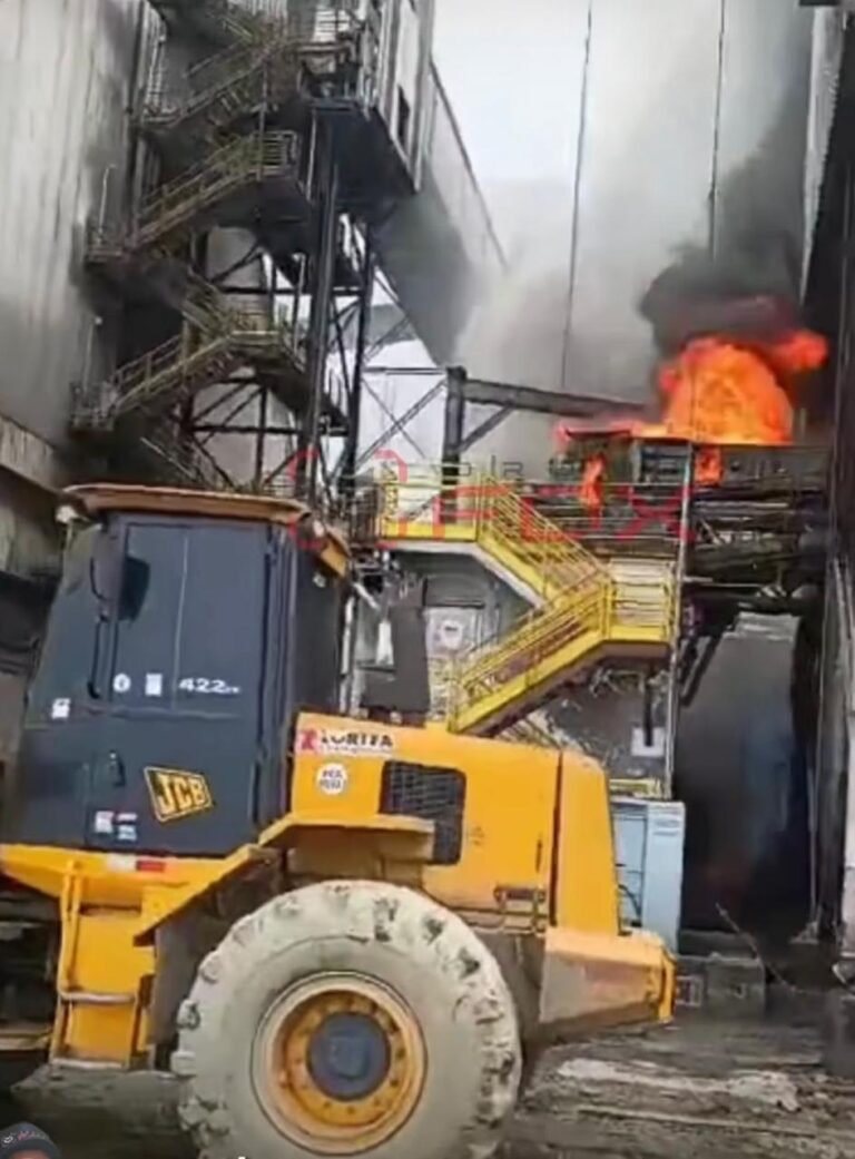 Incêndio atinge Terminal 12A da COFCO no Porto de Santos