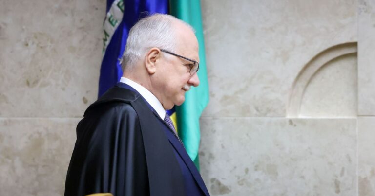 Fachin suspende afastamento de Andrei Rodrigues da diretoria da PF