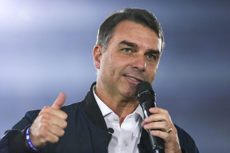 PF deflagra operação contra desvio de emendas ligadas a filme sobre Bolsonaro