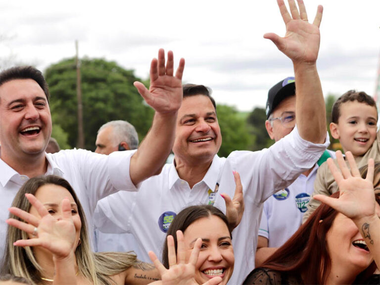 Sandro Alex promete construir 100 farmácias do SUS no Paraná
