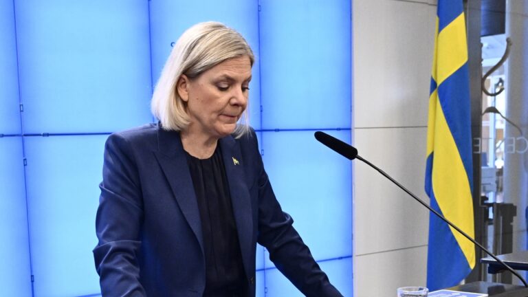 Líder social-democrata desiste de formar governo na Suécia