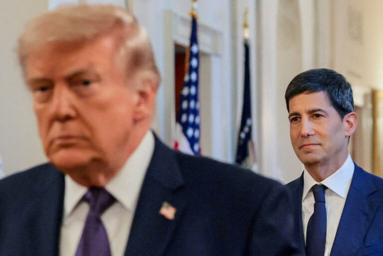 Trump volta a defender juros menores nos EUA e elogia presidente do Fed