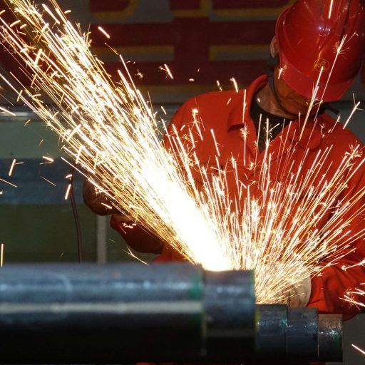 Indústria chinesa desacelera para mínima de 4 meses em julho