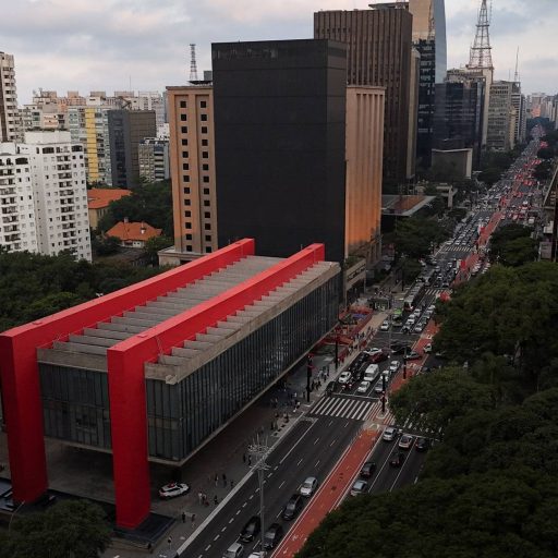 Brasil recua sete lugares e atinge 65ª posição em índice global de competitividade