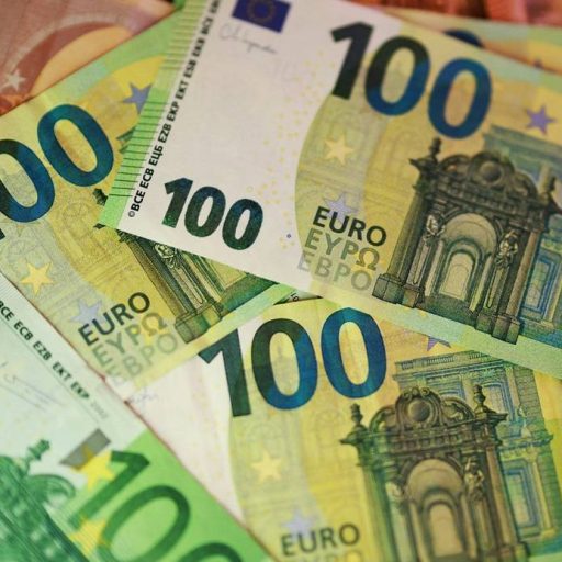 Inflação do euro recua para 2,8% e reforça paciência do BCE