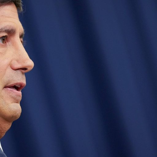 Warsh promete eliminar política do Fed se desafiado por Trump