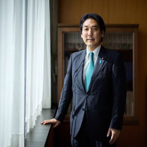 Japão anuncia investimento de US$ 2,3 trilhões e promete fortalecimento do iene