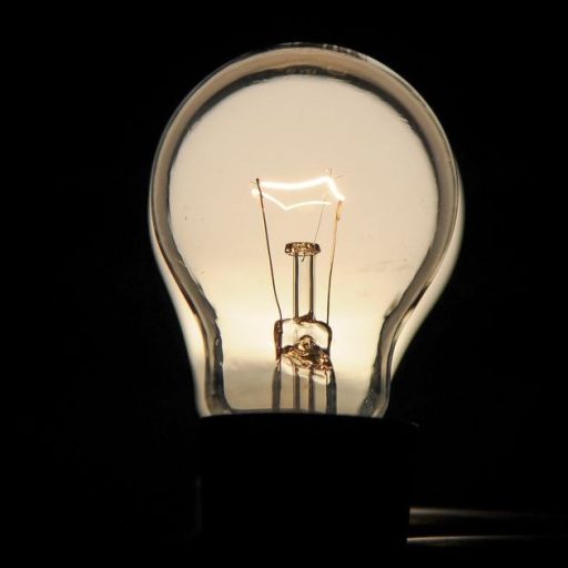 CNI apresenta agenda de energia a presidenciáveis com foco em redução de custos