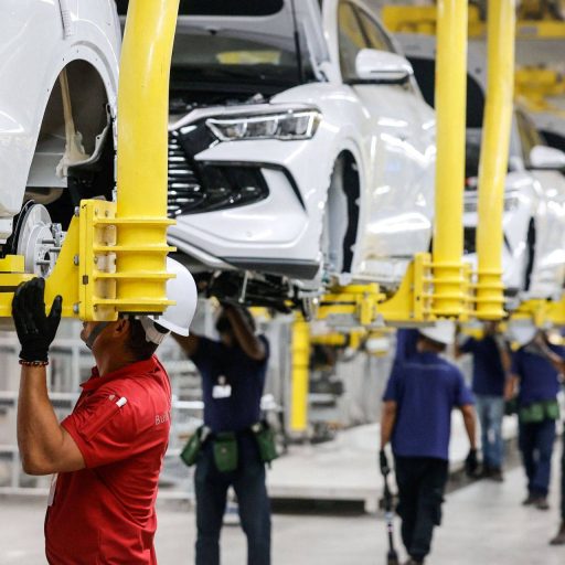 Vendas de veículos elétricos na Europa ultrapassam 1,24 milhão