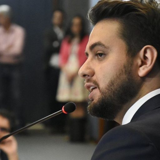 Juiz federal anuncia documento falso em caso de Filipe Martins na Flórida