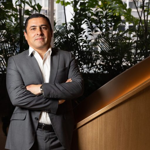 Analista alerta para riscos de dívida cara e ajuste fiscal adiado
