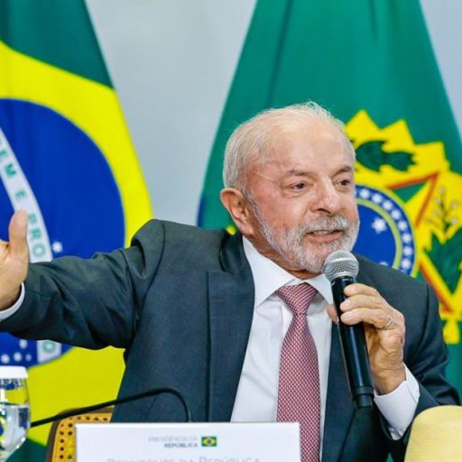 Governo avalia ajuda a clubes de futebol em eventual fim das bets