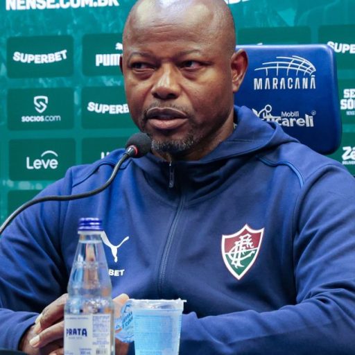 Fluminense confirma Marcão como técnico até o final de 2026