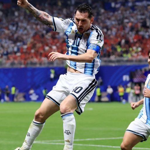 Imprensa mundial celebra virada épica da Argentina sobre Egito na Copa