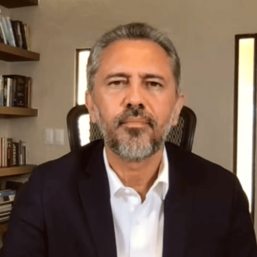 Jovem não pode matar e ficar só 3 anos preso, diz Elmano à CNN