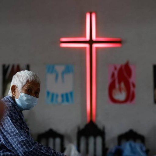 Bispos dos EUA pedem a católicos que priorizem fé antes da política