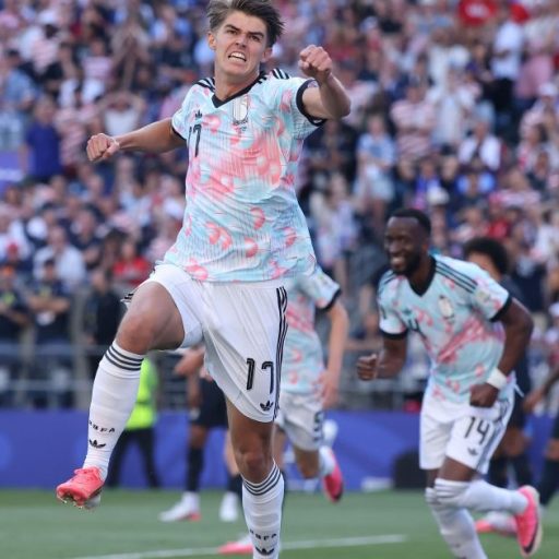 Bélgica goleia EUA e avança às quartas da Copa do Mundo