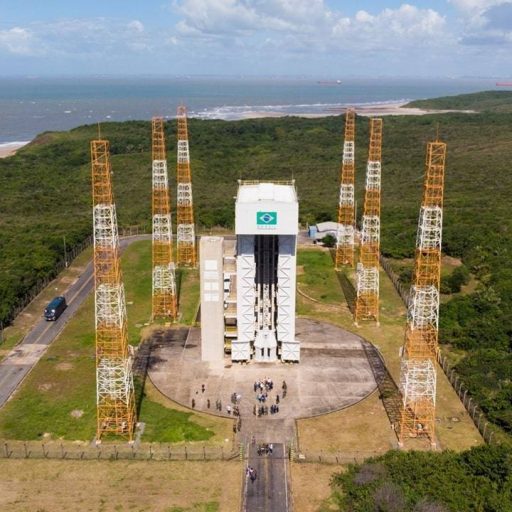 Brasil disputa mercado espacial com lançamento de foguete