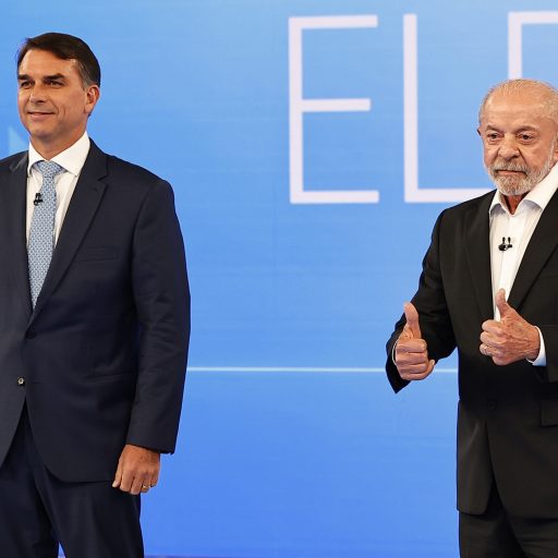 Campanhas de Lula e Flávio levam convidados com apelo emocional para tensionar debate