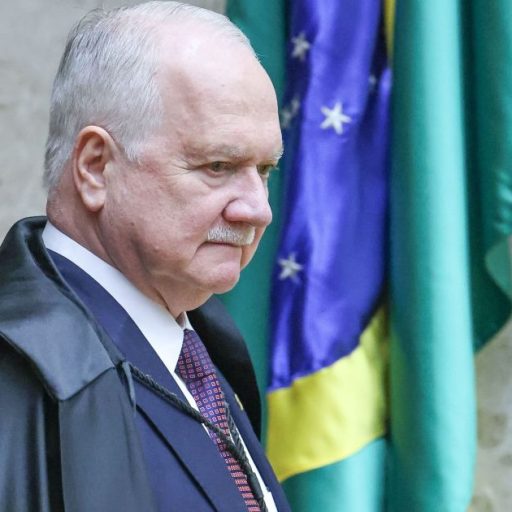 Ministro Edson Fachin em sessão plenária do STF  • Antonio Augusto/STF