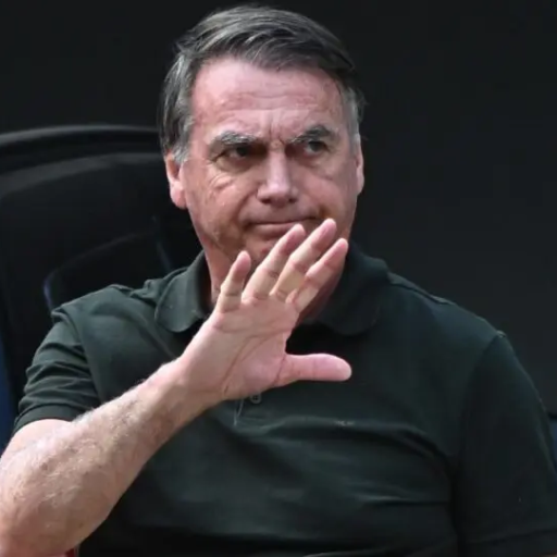 Moraes autoriza retomada de visitas a Bolsonaro após 30 dias