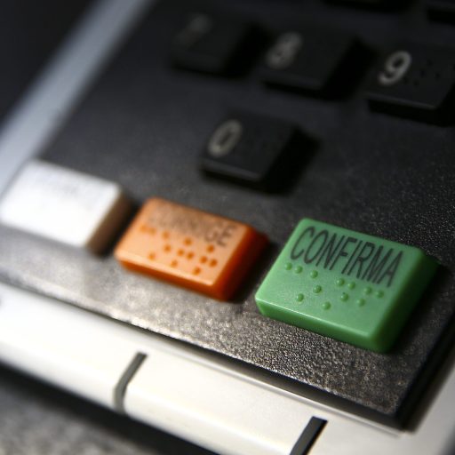 1 de 1 Urna eletrônica para votação nas eleições brasileiras — Foto: Marcelo Camargo/Agência Brasil