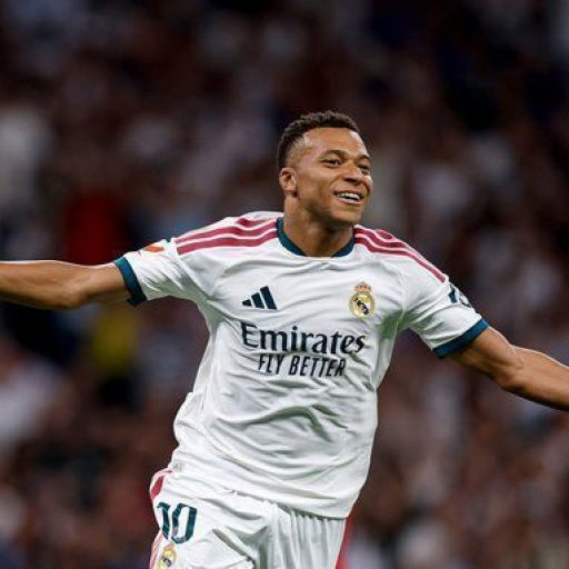 Mbappé brilha e Real Madrid goleia Rayo Vallecano por 4 a 1 em LaLiga