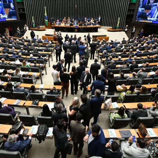 Plenário da Câmara dos Deputados, que aprovou PEC da 6x1 em ampla maioria  • Edilson Rodrigues/Agência Senad